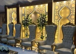 تأجير كراسي نابليون فضي و ذهبي